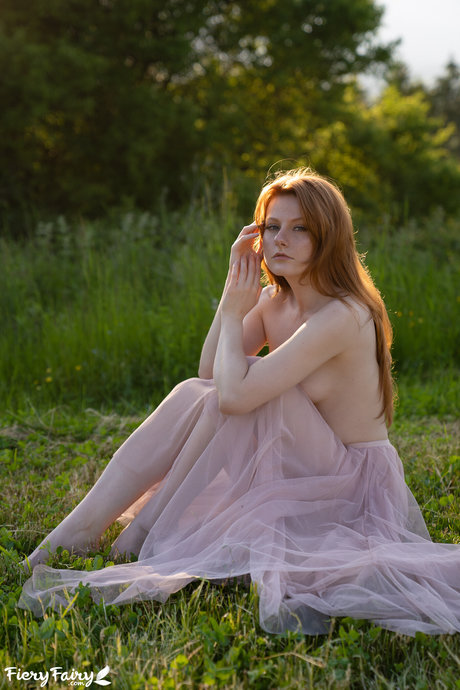 Naakte gelekte OnlyFans-foto van Fieryfairy