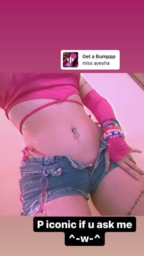 Naakte gelekte OnlyFans-foto van Succubus Sushi
