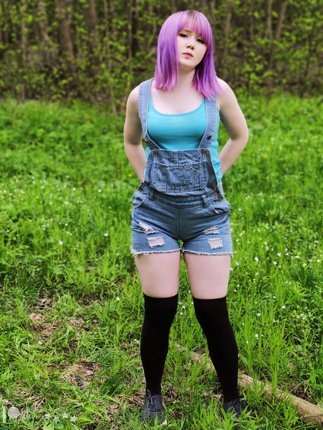 Naakte gelekte OnlyFans-foto van Akipuff