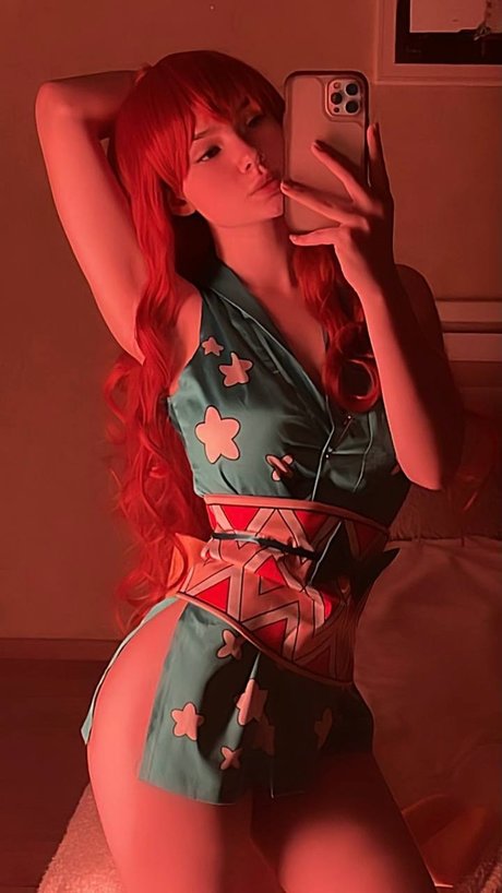 Naakte gelekte OnlyFans-foto van Eva Gros