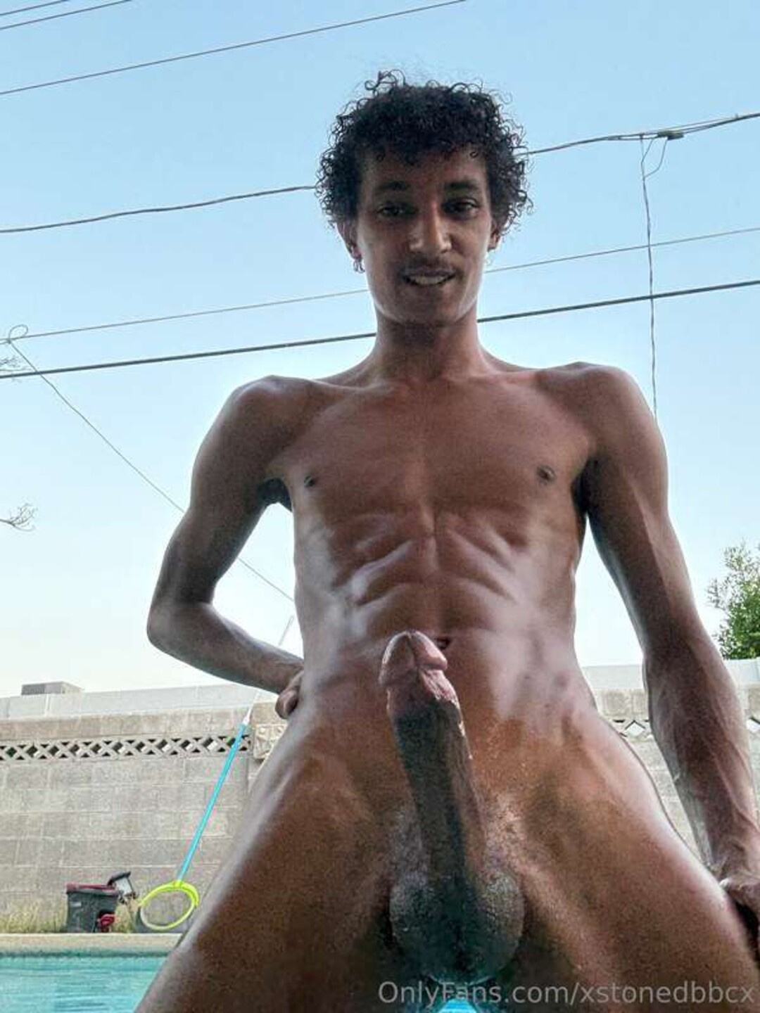 Naakte gelekte OnlyFans-foto van Xstonedbbcx #1013
