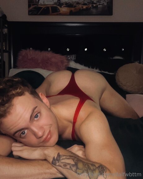 Naakte gelekte OnlyFans-foto van Dalfwbttm