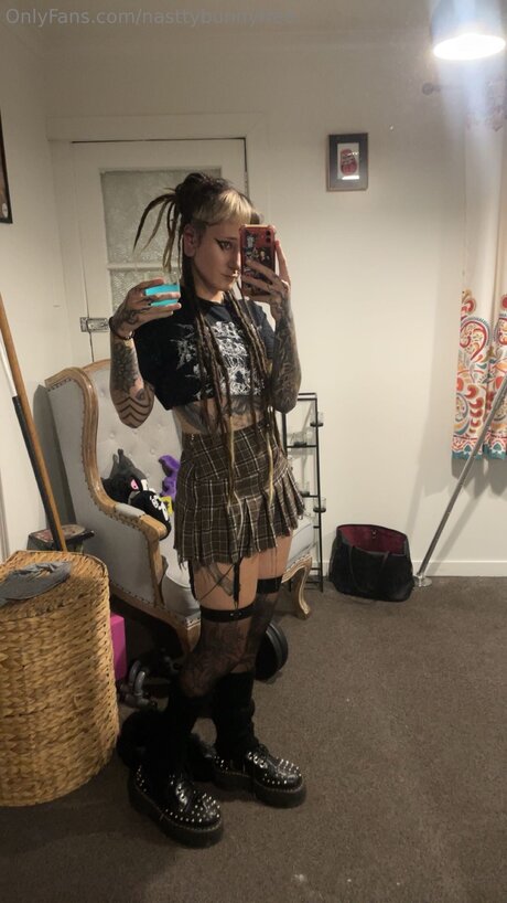 Nasttybunnyfree