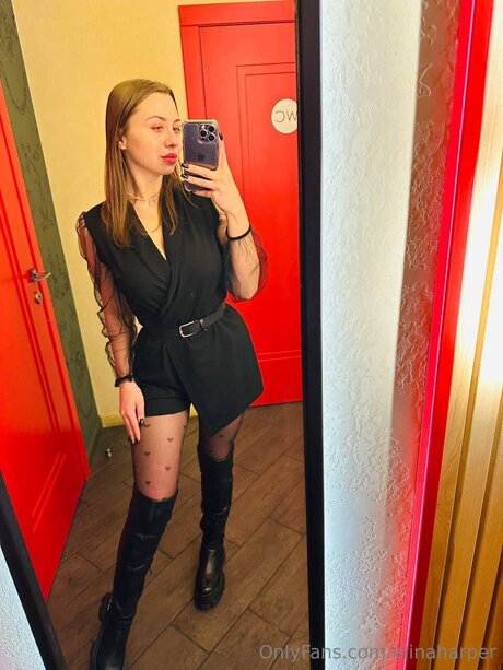 Naakte gelekte OnlyFans-foto van Elinaharper