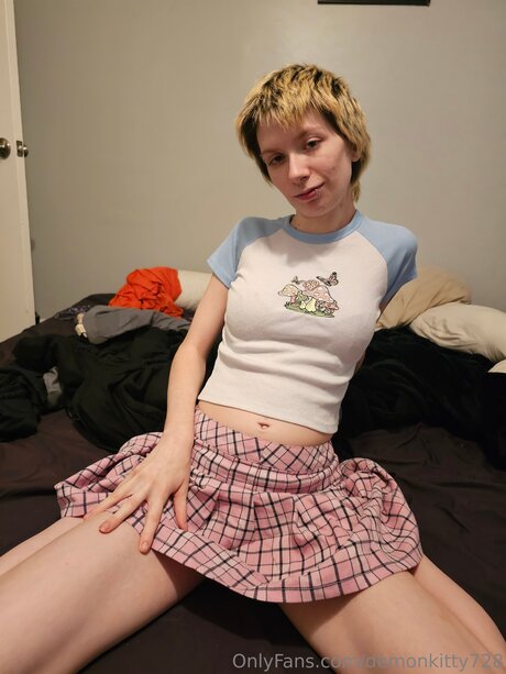 Naakte gelekte OnlyFans-foto van Demonkitty728