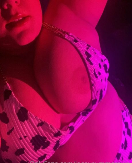 Naakte gelekte OnlyFans-foto van Laceysummersvip