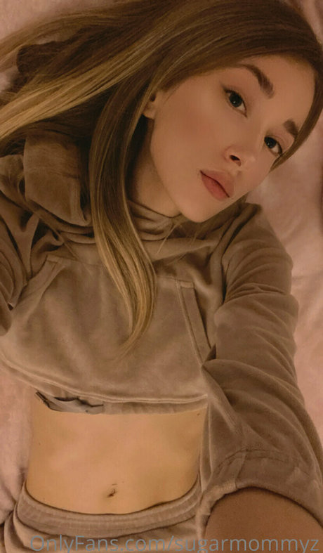 Naakte gelekte OnlyFans-foto van Sugarsashaa