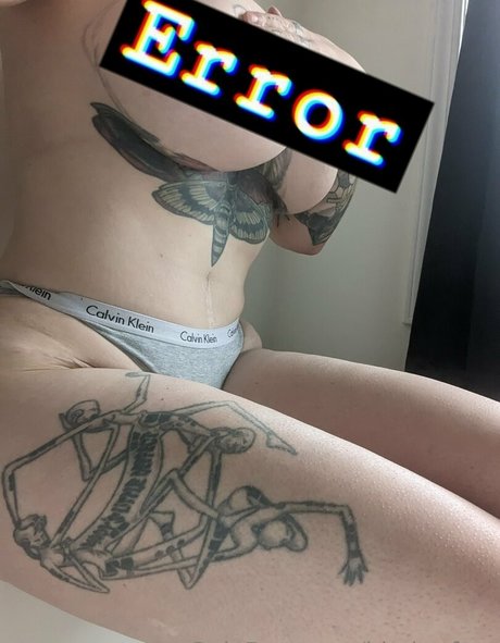 Naakte gelekte OnlyFans-foto van Bimbotfree