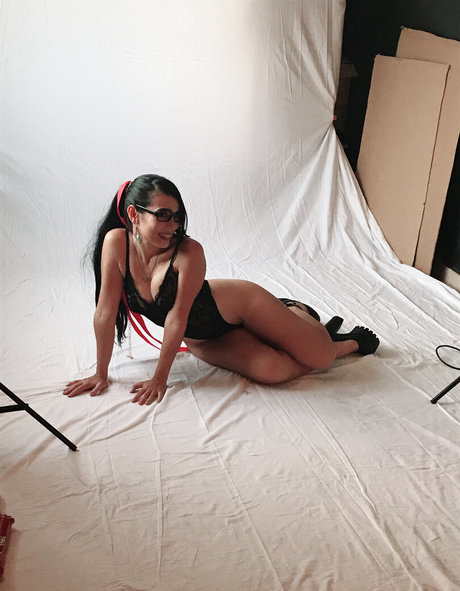 Naakte gelekte OnlyFans-foto van Caroangulito Cosplayer