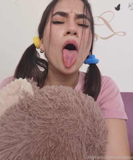 Naakte gelekte OnlyFans-foto van Danilisboa