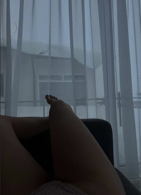 Naakte gelekte OnlyFans-foto van Dasha Semenova