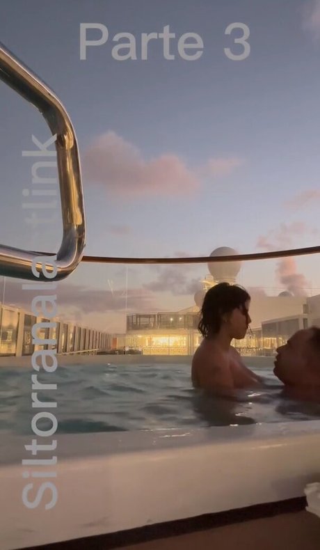 Naakte gelekte OnlyFans-foto van Sil Torra Torra