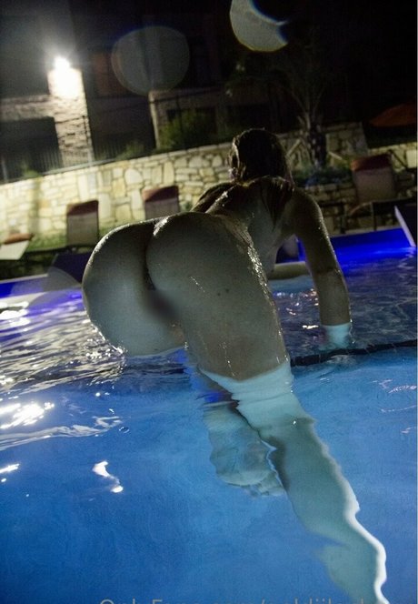 Naakte gelekte OnlyFans-foto van Goldiilockxxx