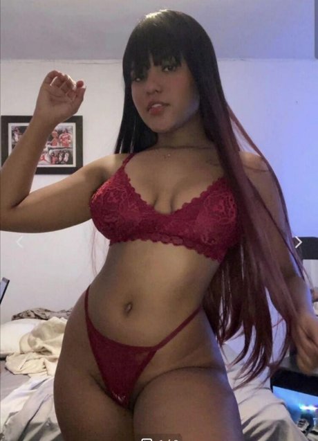 Naakte gelekte OnlyFans-foto van Blancoanave
