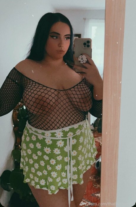 Naakte gelekte OnlyFans-foto van Babyzoxxx