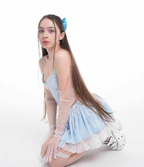 Naakte gelekte OnlyFans-foto van Frendbaby