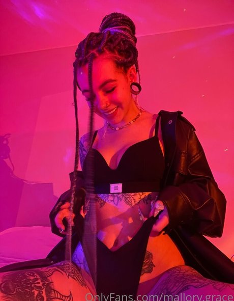 Naakte gelekte OnlyFans-foto van Mallorygrace