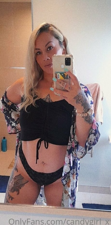 Naakte gelekte OnlyFans-foto van Nvmex