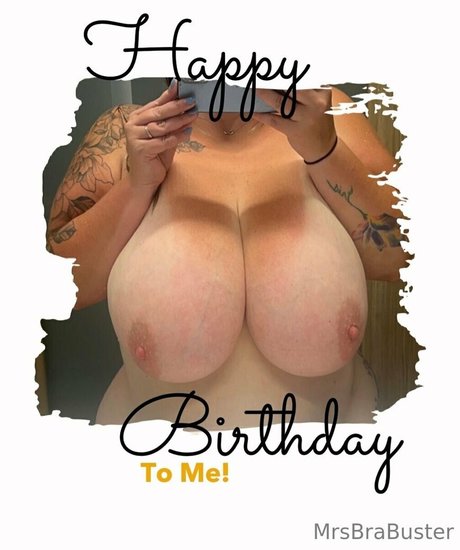 Naakte gelekte OnlyFans-foto van Mrsbrabuster