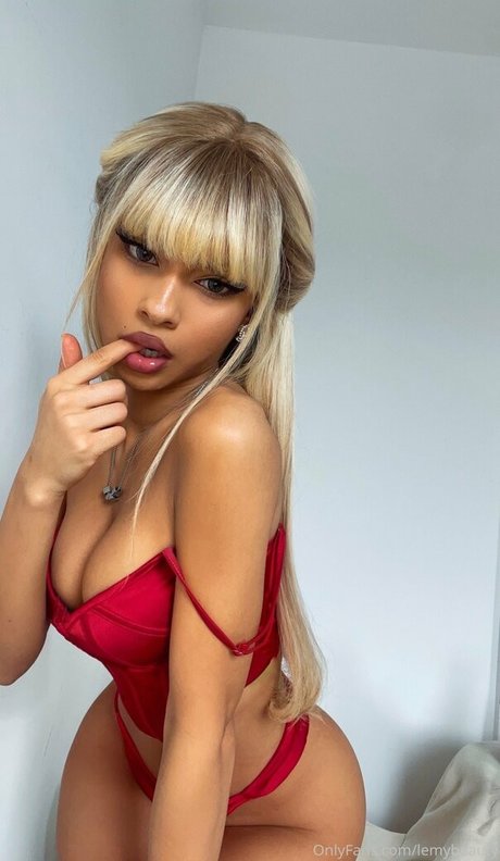 Naakte gelekte OnlyFans-foto van Lemybeauty