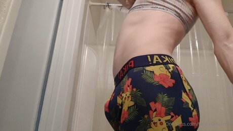 Naakte gelekte OnlyFans-foto van Fanessahumble
