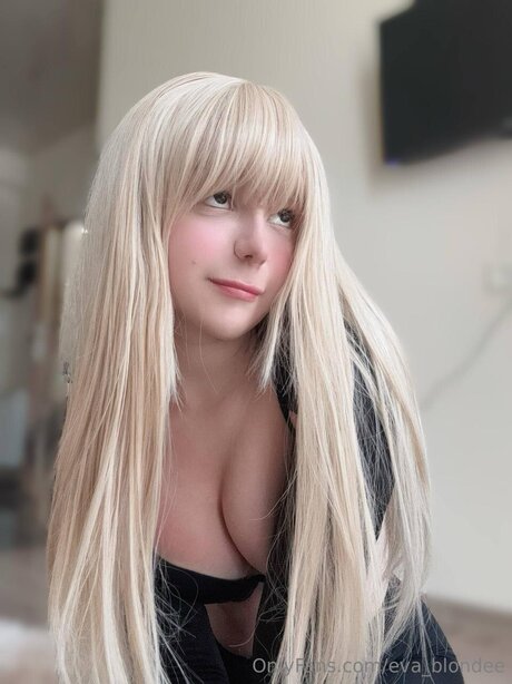 Eva Blondee