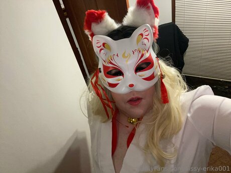 Sissy Erika001
