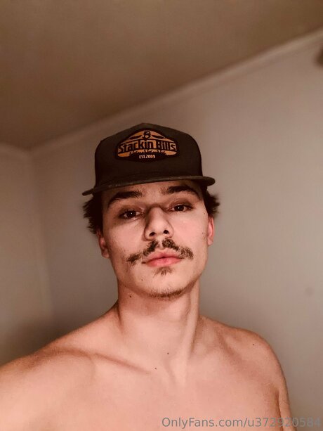 Naakte gelekte OnlyFans-foto van Bluecollar0303