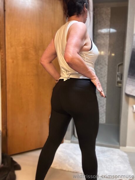 Crimsonmusewildfrisson