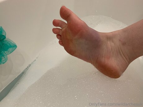 Naakte gelekte OnlyFans-foto van Wildarchesuk