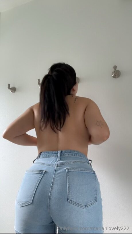 Naakte gelekte OnlyFans-foto van Mariahlovely222