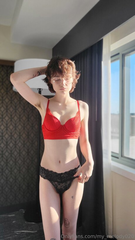 Naakte gelekte OnlyFans-foto van My Melody020