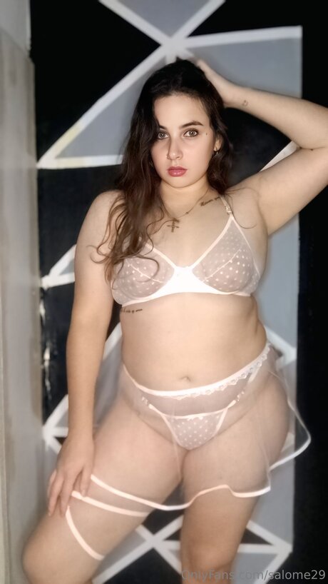 Naakte gelekte OnlyFans-foto van Diosademedianoche