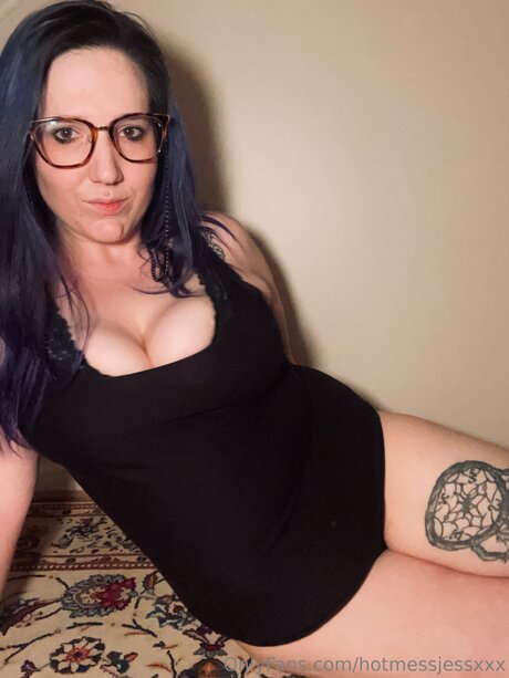 Hotmessjessxxx