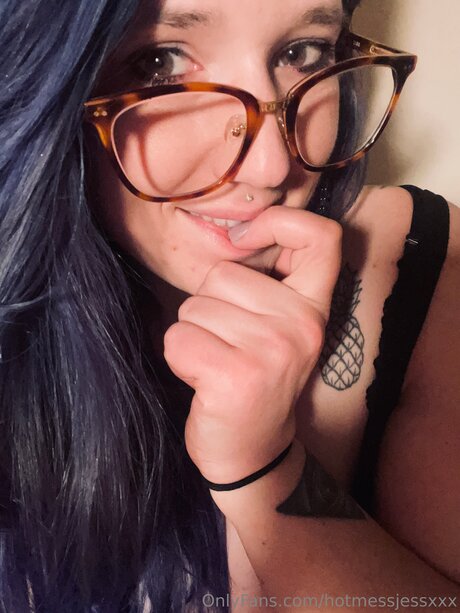 Hotmessjessxxx