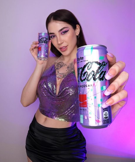 Naakte gelekte OnlyFans-foto van Gabriela Zambrozuski