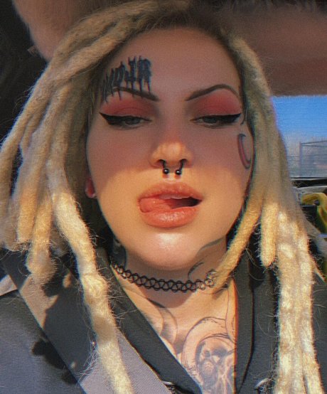 Naakte gelekte OnlyFans-foto van Luckylou666