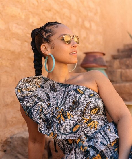 Naakte gelekte OnlyFans-foto van Alicia Keys