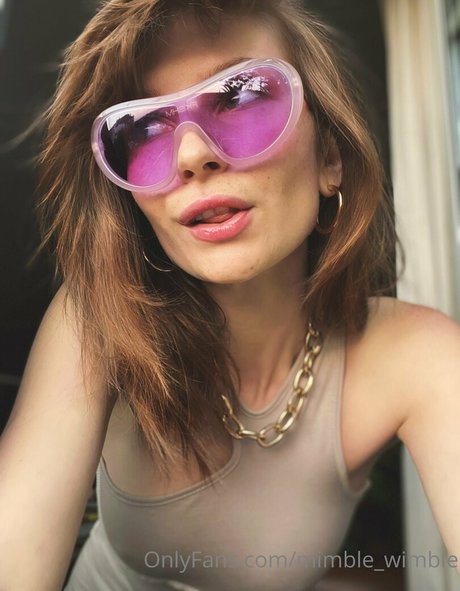 Naakte gelekte OnlyFans-foto van Turbonessa