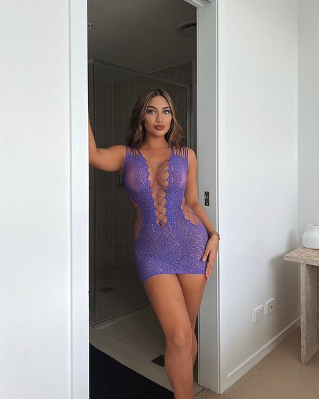 Naakte gelekte OnlyFans-foto van Simmykk