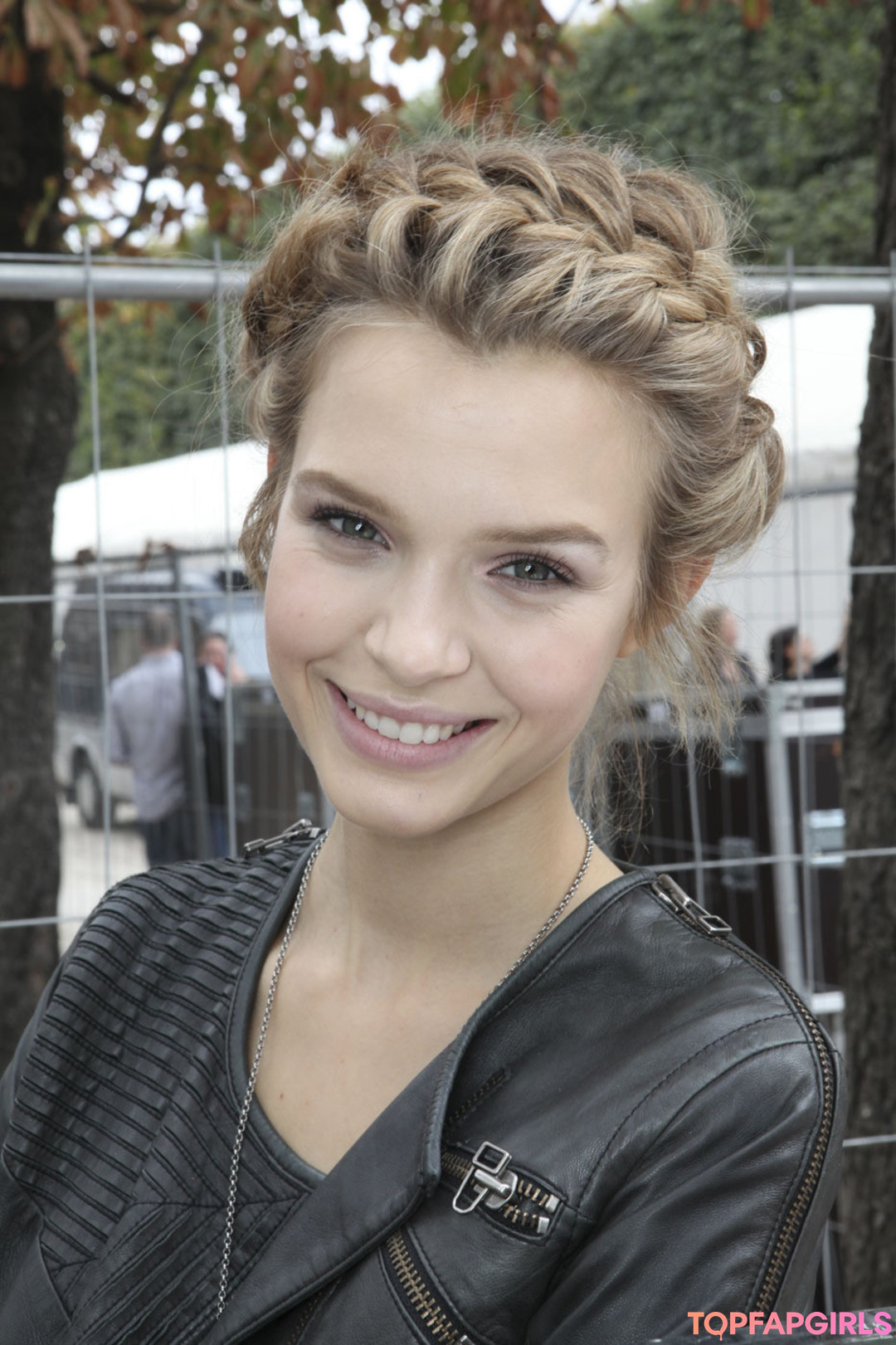 Naakte gelekte OnlyFans-foto van Josephine Skriver #1271