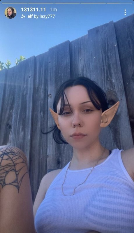 Naakte gelekte OnlyFans-foto van Aliciaaadani