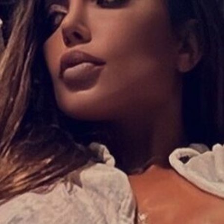 Naakte gelekte OnlyFans-foto van Sepideh Pasha