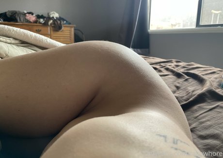 Naakte gelekte OnlyFans-foto van Tacowhore