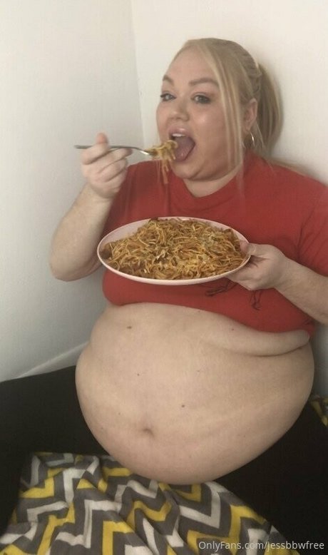 Naakte gelekte OnlyFans-foto van Jessbbwfree