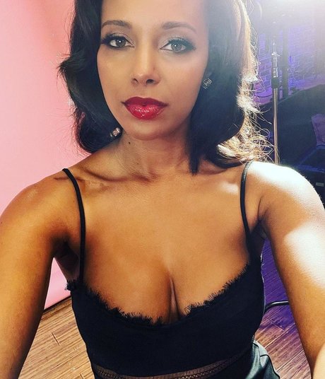 Naakte gelekte OnlyFans-foto van Brandi Rhodes