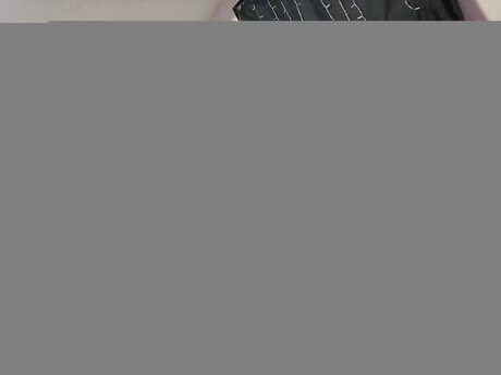 Naakte gelekte OnlyFans-foto van Juneesky
