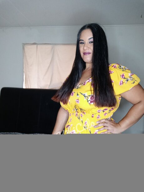 Naakte gelekte OnlyFans-foto van Kikiculo2020