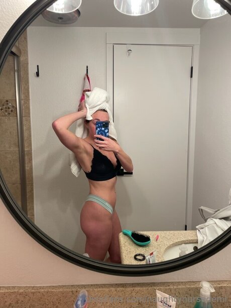 Naughtynursedemi