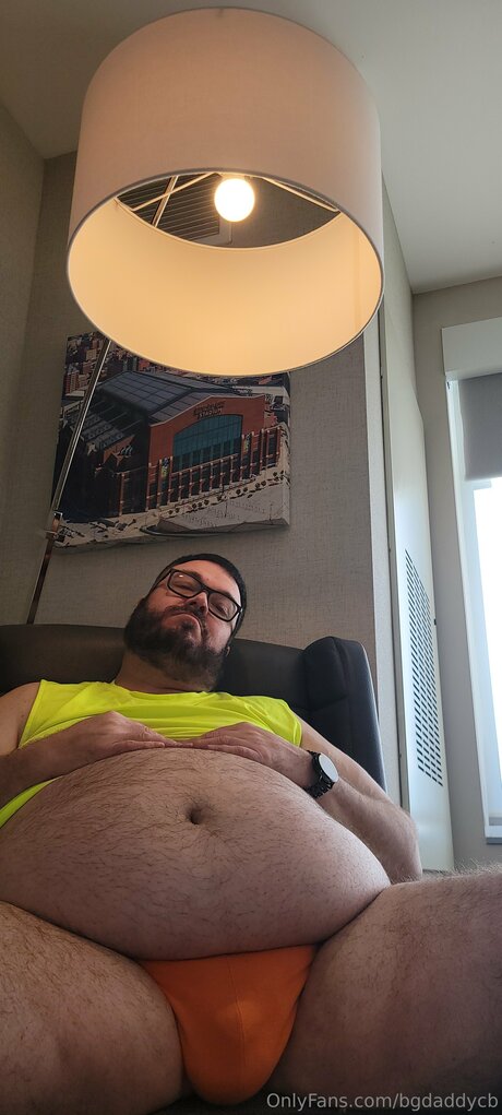Naakte gelekte OnlyFans-foto van Bgdaddycb